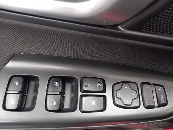 HYUNDAI KONA de segunda mano