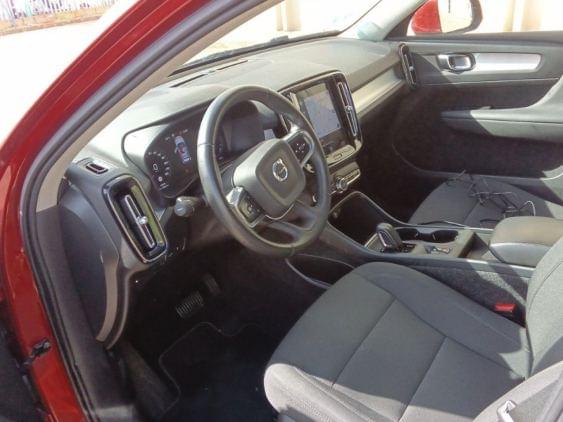 VOLVO XC40 de segunda mano