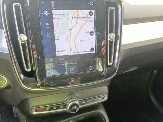 VOLVO XC40 de segunda mano