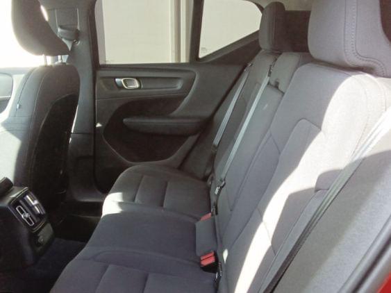 VOLVO XC40 de segunda mano