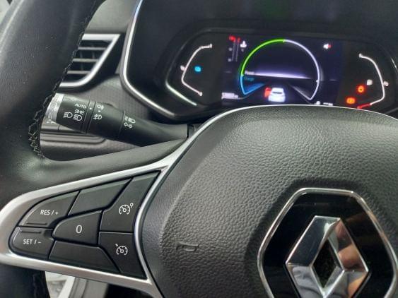 RENAULT CLIO de segunda mano