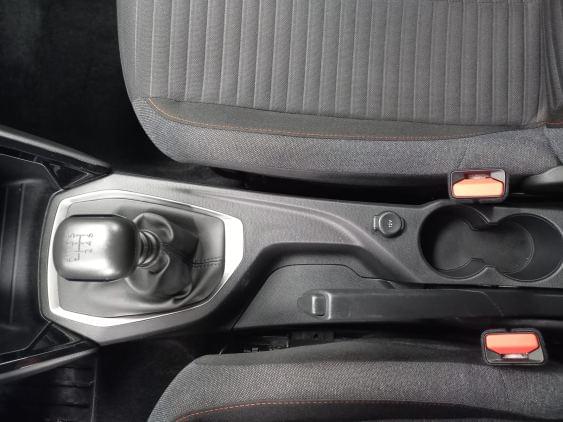 PEUGEOT 2008 de segunda mano