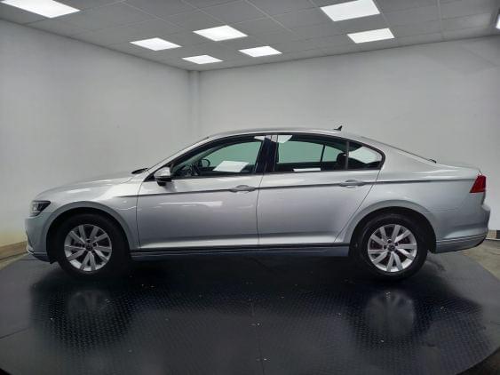 VOLKSWAGEN PASSAT de segunda mano