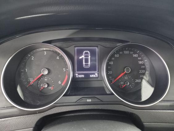 VOLKSWAGEN PASSAT de segunda mano