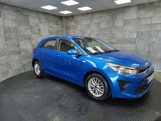 KIA RIO de segunda mano