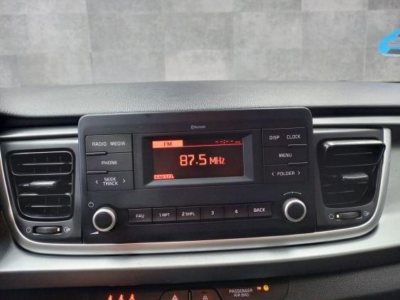KIA RIO de segunda mano