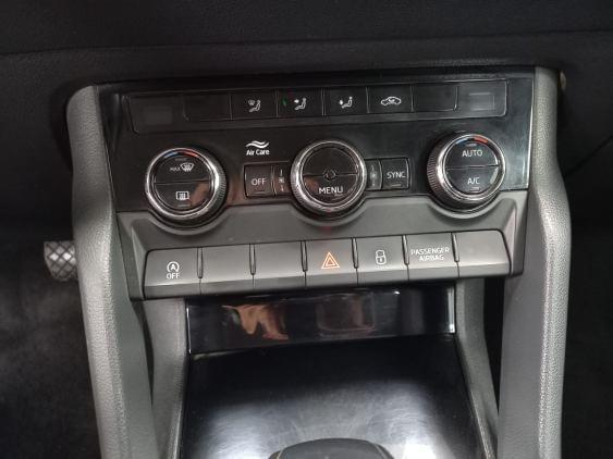 SKODA KAROQ de segunda mano