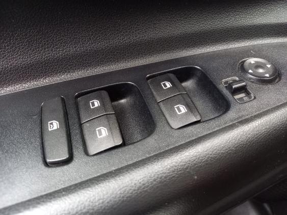 HYUNDAI I20 de segunda mano