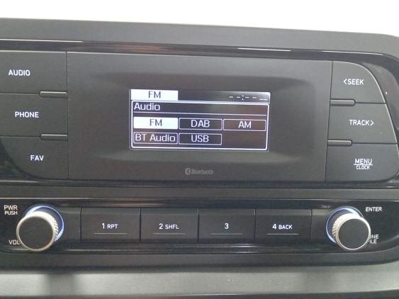 HYUNDAI I20 de segunda mano