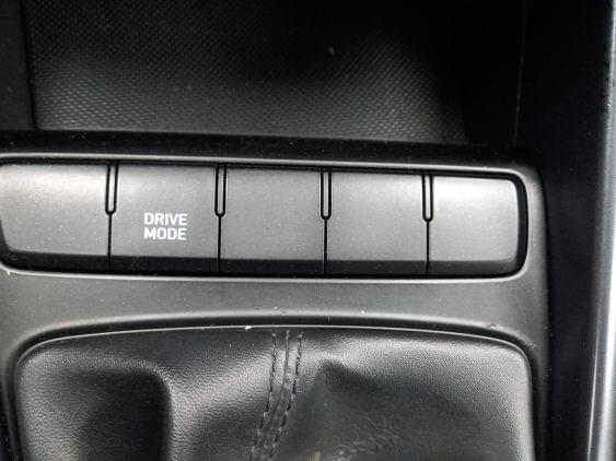 HYUNDAI I20 de segunda mano