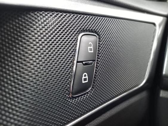 FORD MONDEO de segunda mano