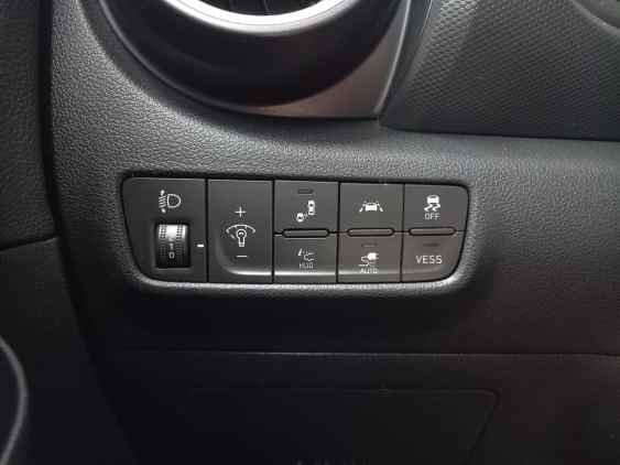 HYUNDAI KONA de segunda mano