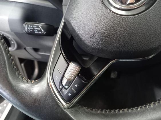 SKODA KAROQ de segunda mano