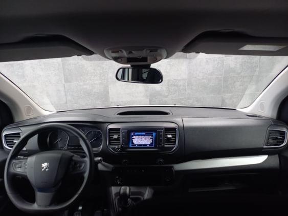 PEUGEOT TRAVELLER 1.5 BlueHDi L2 Std Business S&S (EU6.2) 2020 de segunda mano
