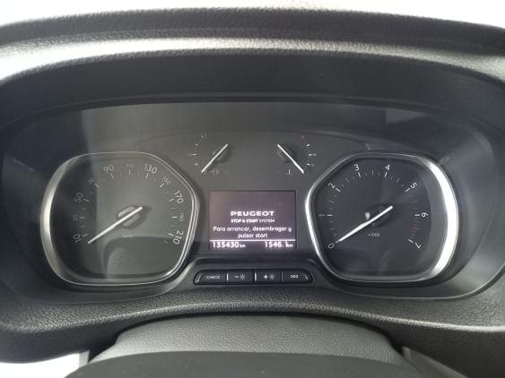 PEUGEOT TRAVELLER 1.5 BlueHDi L2 Std Business S&S (EU6.2) 2020 de segunda mano