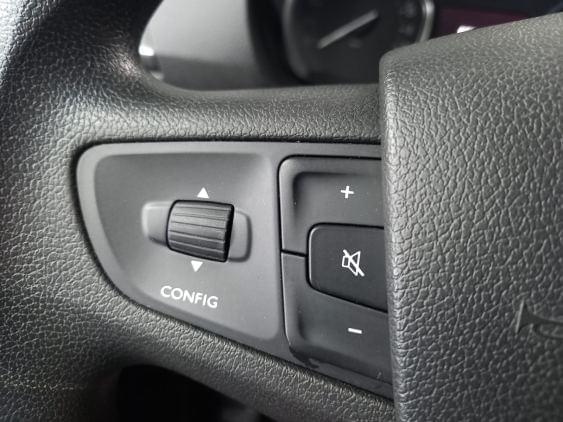 PEUGEOT TRAVELLER 1.5 BlueHDi L2 Std Business S&S (EU6.2) 2020 de segunda mano
