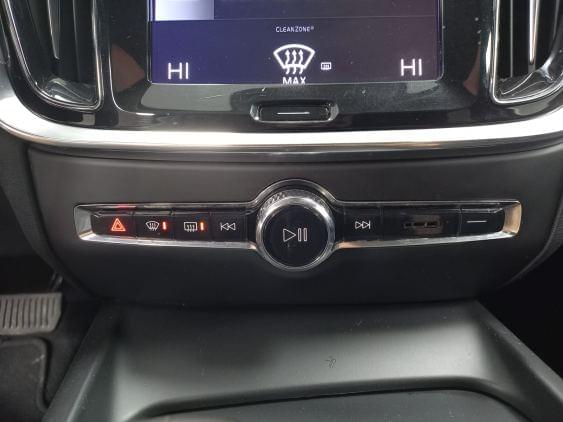 VOLVO V60 de segunda mano