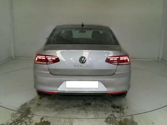 VOLKSWAGEN PASSAT de segunda mano