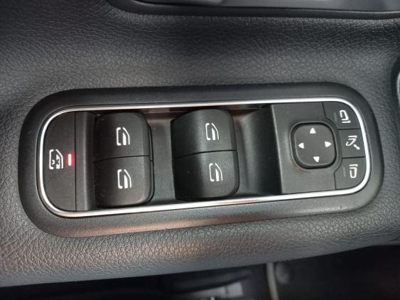 Comprar MERCEDES CLASE CLA de segunda mano MERCEDES CLASE CLA de segunda mano