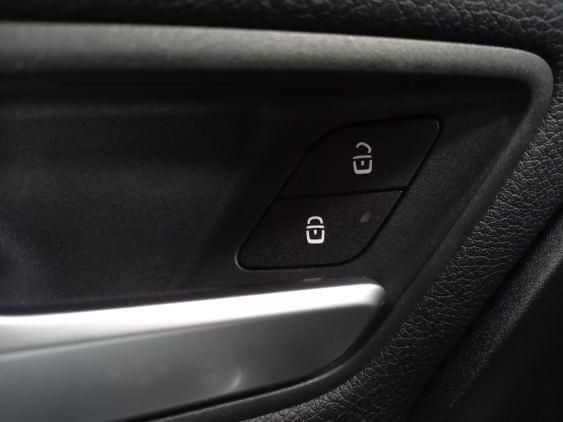 Comprar MERCEDES CLASE CLA de segunda mano MERCEDES CLASE CLA de segunda mano