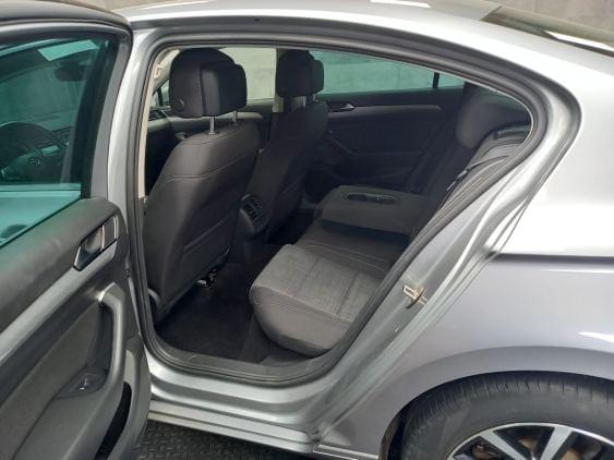 VOLKSWAGEN PASSAT de segunda mano