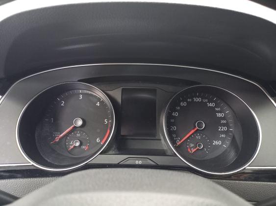 VOLKSWAGEN PASSAT de segunda mano