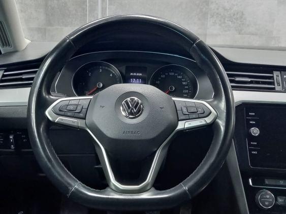VOLKSWAGEN PASSAT de segunda mano