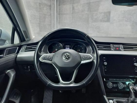 VOLKSWAGEN PASSAT de segunda mano