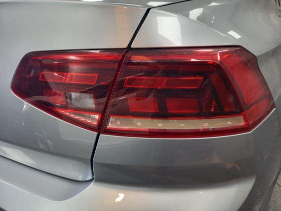 VOLKSWAGEN PASSAT de segunda mano
