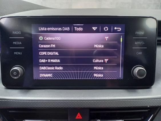 SKODA KAMIQ de segunda mano