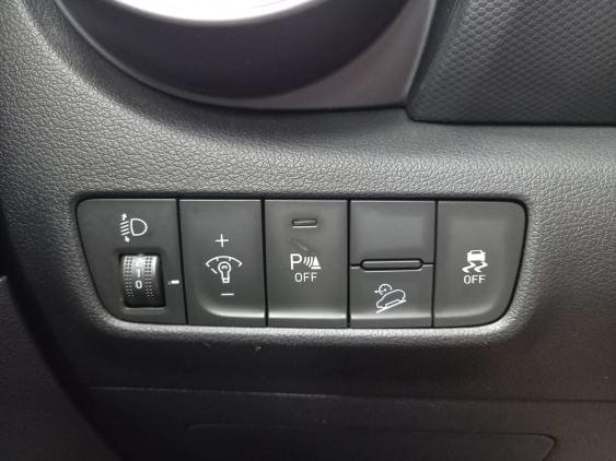 HYUNDAI KONA de segunda mano