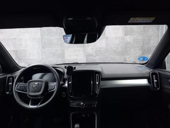 VOLVO XC40 de segunda mano