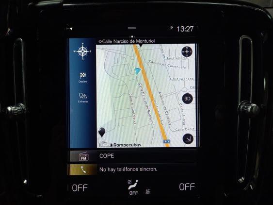 VOLVO XC40 de segunda mano