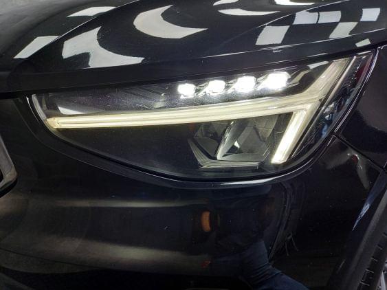 VOLVO XC40 de segunda mano