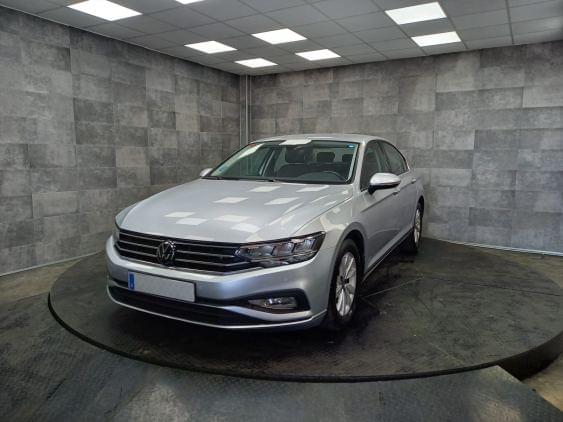 VOLKSWAGEN PASSAT de segunda mano