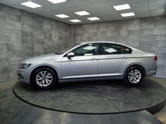 VOLKSWAGEN PASSAT de segunda mano