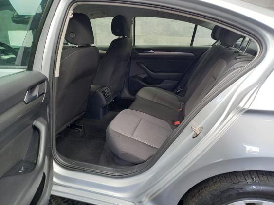VOLKSWAGEN PASSAT de segunda mano