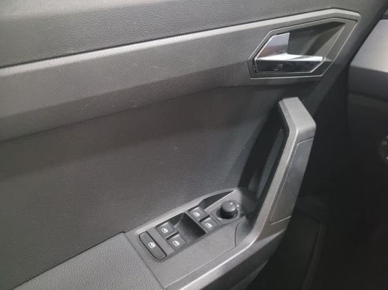 SEAT ARONA de segunda mano
