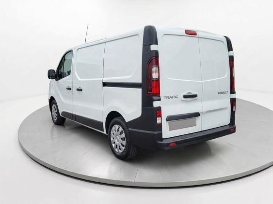 RENAULT TRAFIC Furgón 27 L1H1 Energy BluedCi 88 kW 2021 de segunda mano