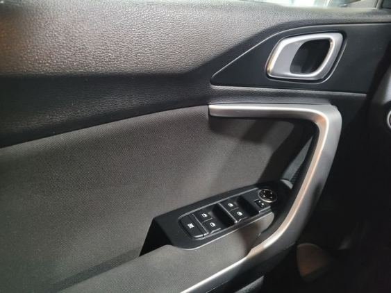 KIA XCEED 1.0 T-GDi 120cv Drive 2021 de segunda mano