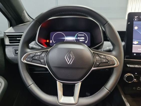 RENAULT CLIO TCe 100cv GLP Techno 2025 de segunda mano
