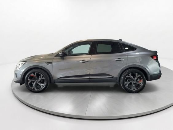 RENAULT ARKANA 1.3 TCe 140cv EDC Microhíbrido RS Line 2022 de segunda mano
