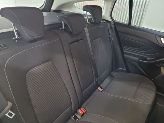 FORD FOCUS 1.5 Ecoblue 120cv Auto Titanium 2020 de segunda mano