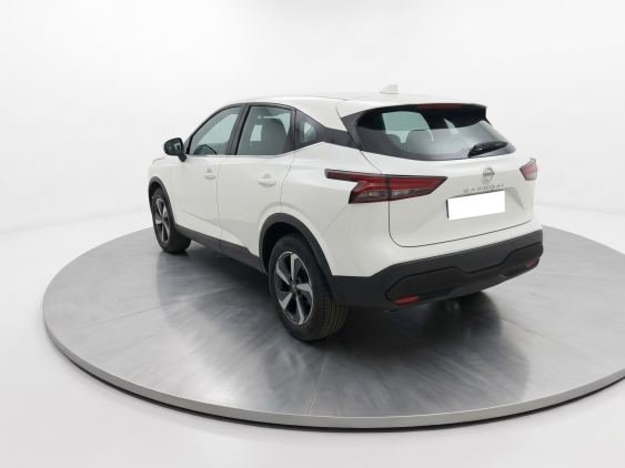 NISSAN QASHQAI DIG-T 103KW (140CV) MHEV 4X2 ACENTA 2022 de segunda mano