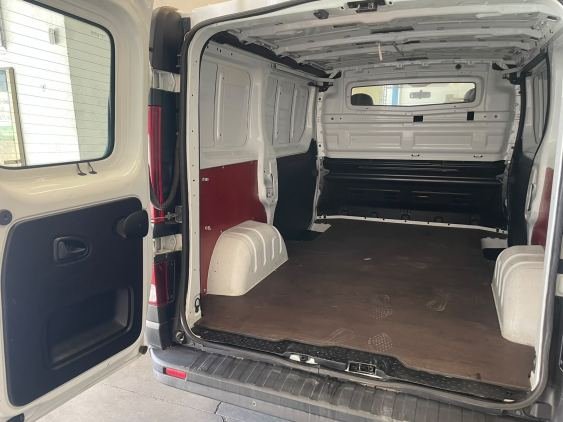 OPEL VIVARO de segunda mano