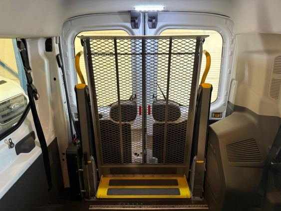 FORD TRANSIT 310 96kW L3H2 Van Trend Delantera 2020 de segunda mano