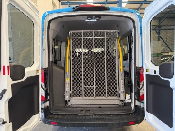 FORD TRANSIT 310 96kW L3H2 Van Trend Delantera 2020 de segunda mano