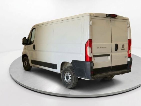 FIAT DUCATO 35 L2H1 Nat.Pow(100kW) EU6 D-temp GNC 2021 de segunda mano