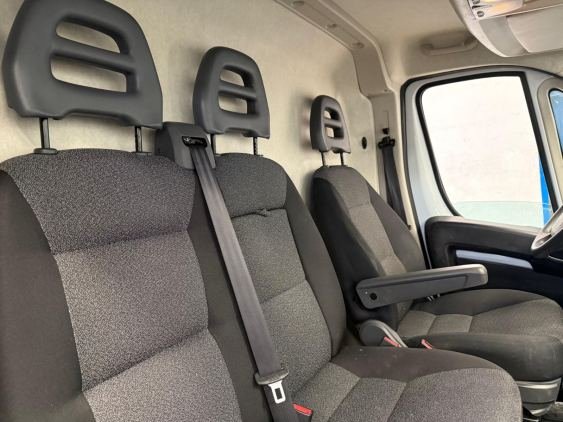 FIAT DUCATO 35 L2H1 Nat.Pow(100kW) EU6 D-temp GNC 2021 de segunda mano