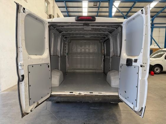 FIAT DUCATO 35 L2H1 Nat.Pow(100kW) EU6 D-temp GNC 2021 de segunda mano